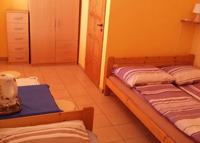 Goscinne Ibiza Alloggio in famiglia *